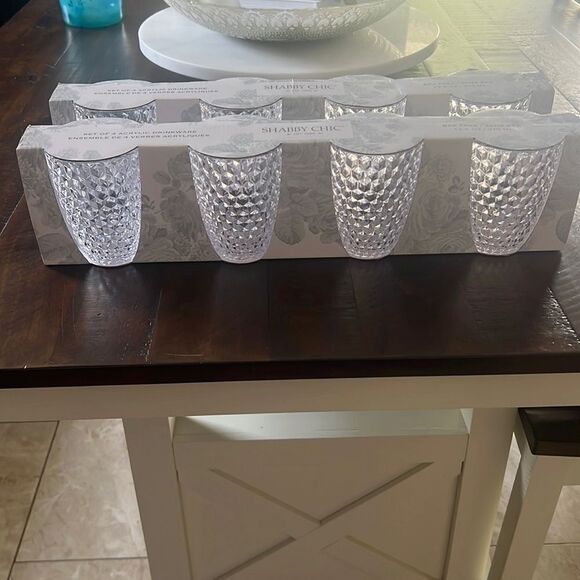 NWT Shabby Chic 2 sets of 4 acrylic drinkware 12.5 oz cups with hexagonal design - Picture 1 of 6
